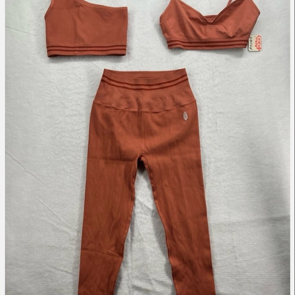 NWT FP  Movement Varsity 3 piece stripe set! Stunning! First 4 pics STOCk pics - Picture 3 of 16